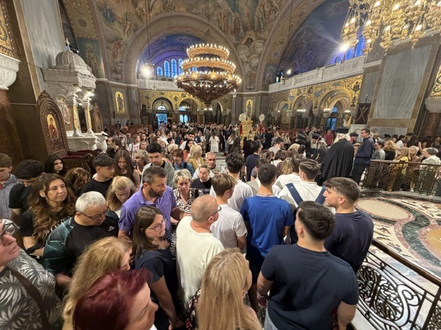 Ιερά Παράκλησις για τους διαγωνιζόμενους στις πανελλαδικές εξετάσεις